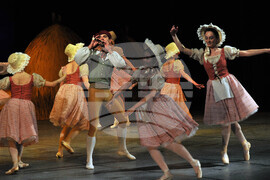 Бургас - балет - "Зле опазено момиче" - генерална репетиция