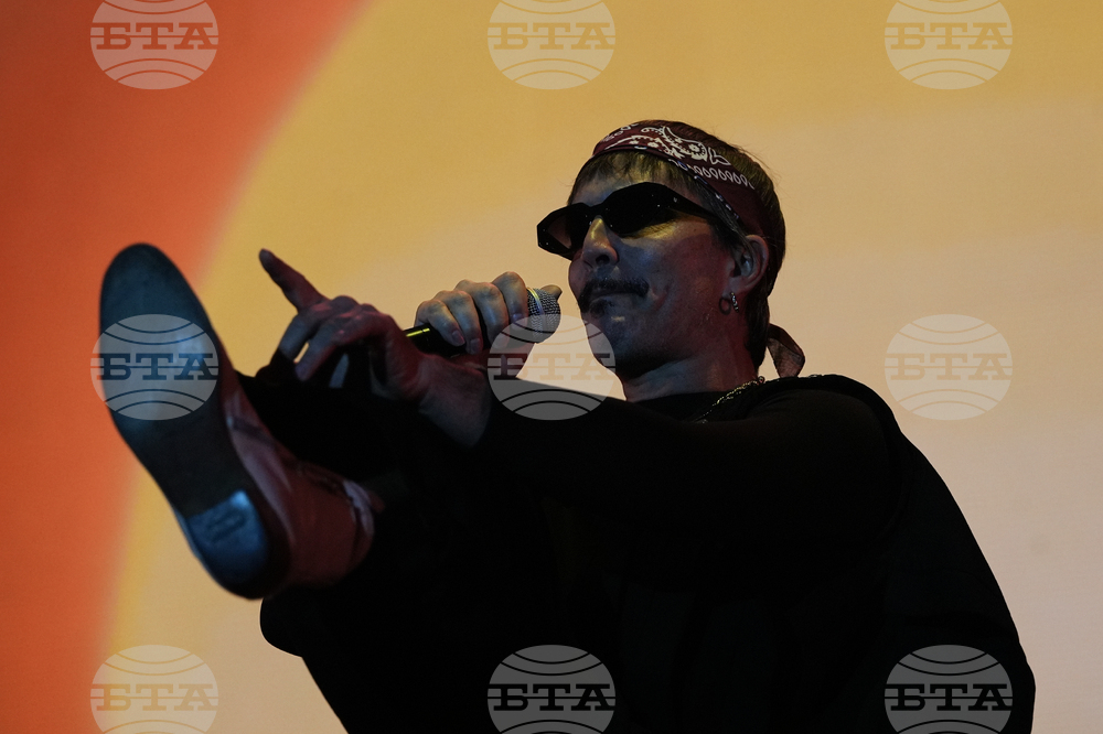 Mexico Vive Latino Festival