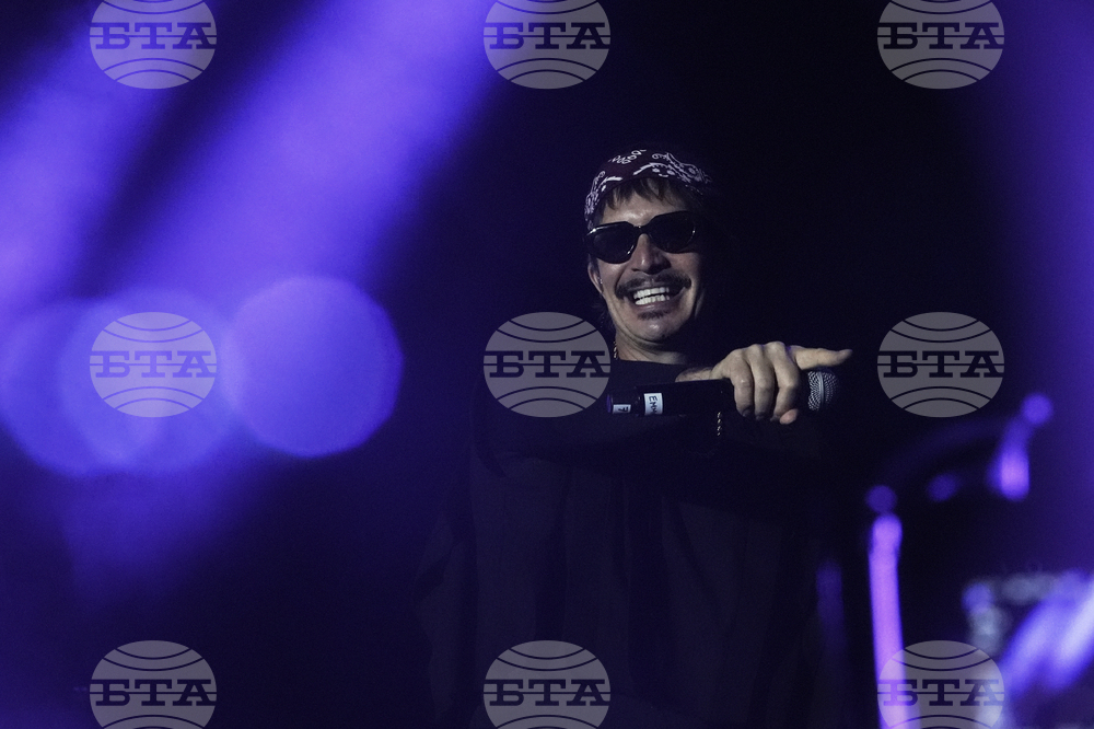 Mexico Vive Latino Festival