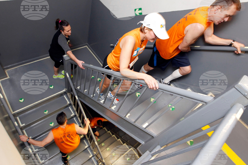 Be-Well-Stair Climbing