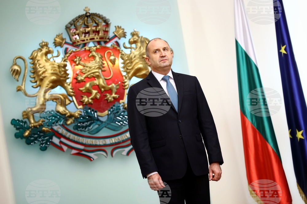 Румен Радев - Световен ден на здравето - лекари - награждаване