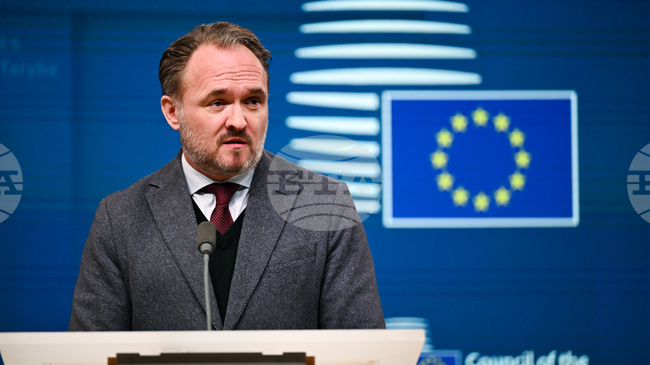 ЕС няма затруднения с енергийните доставки засега, но обстановката може да се влоши допълнително, каза еврокомисарят по енергетиката