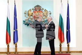 Румен Радев - Световен ден на здравето - лекари - награждаване - проф. д-р Красимир Гигов