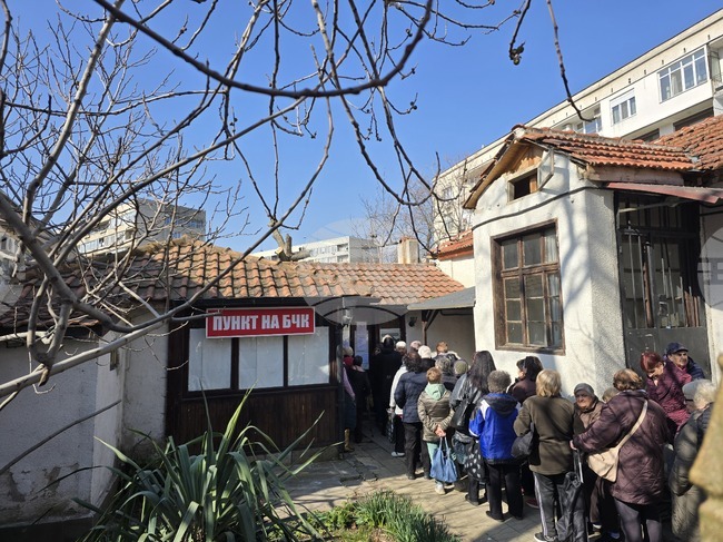 Българският Червен кръст започна раздаването на хранителни продукти на нуждаещи се в област Сливен