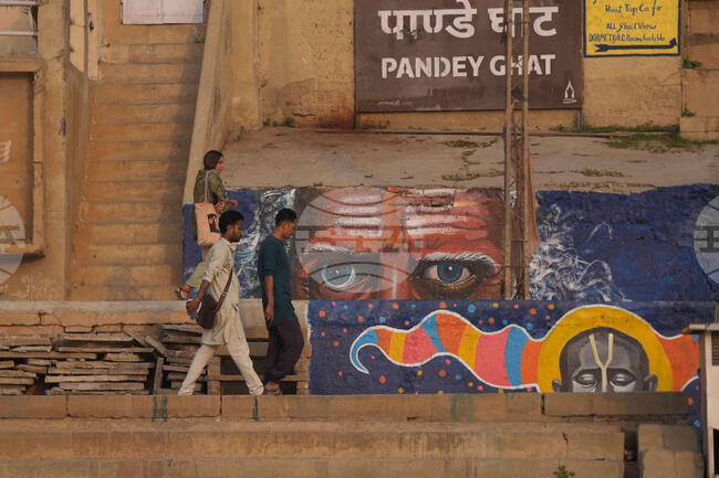 Индия очаква забавяне на икономическия растеж и ръст на държавния дефицит на фона на войната в Иран