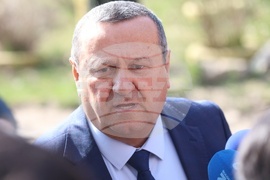 Кампания за раздаване на хранителни продукти от първа необходимост