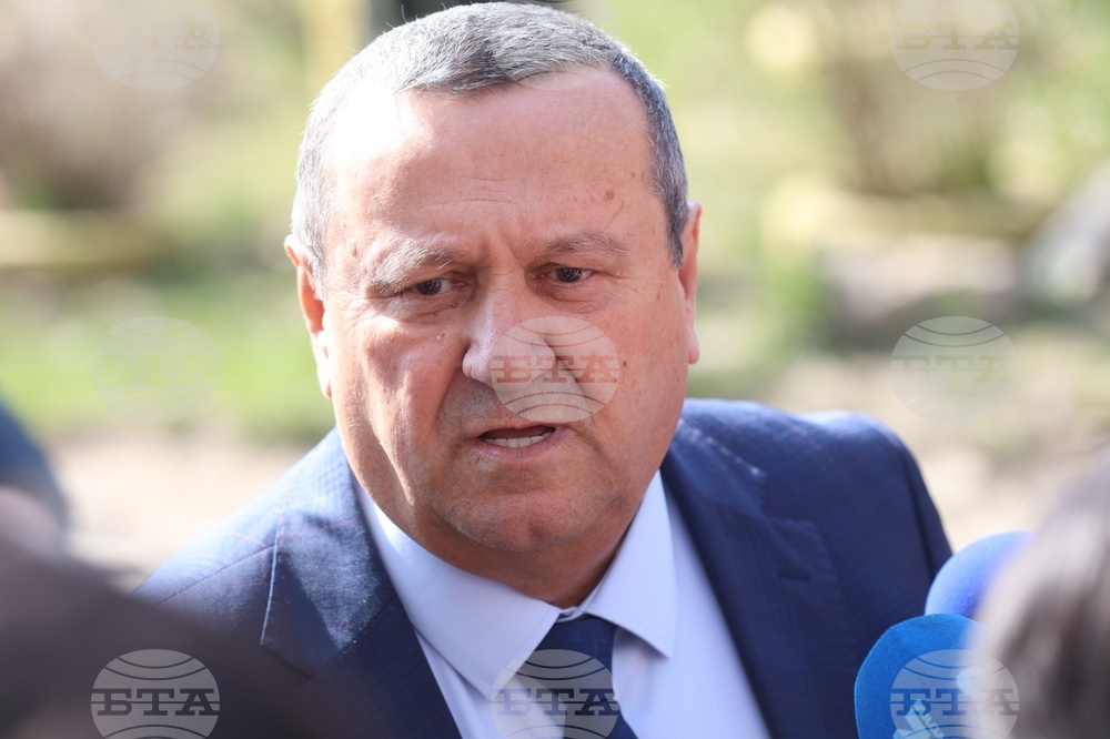 Кампания за раздаване на хранителни продукти от първа необходимост