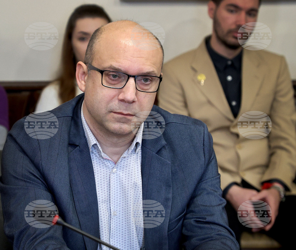 Варна - Икономически университет - форум „Кариери“