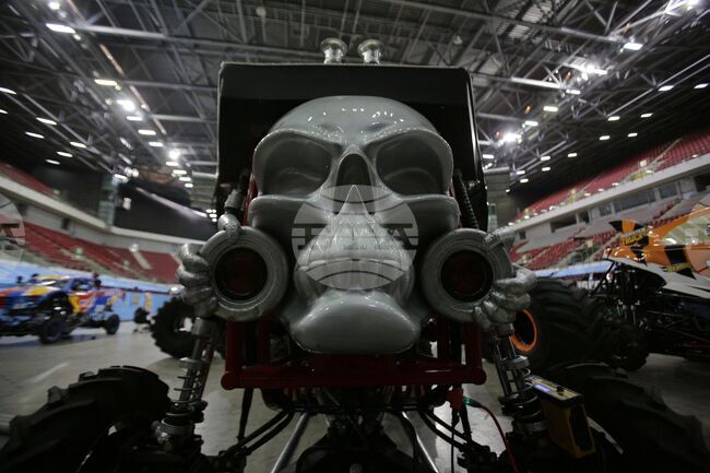 Камиони - шоу - подготовка