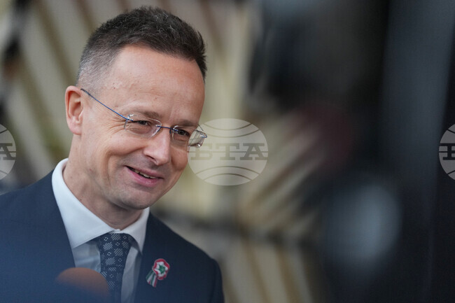 Унгарският външен министър е обсъждал с Русия санкциите на ЕС на изтекъл аудиозапис