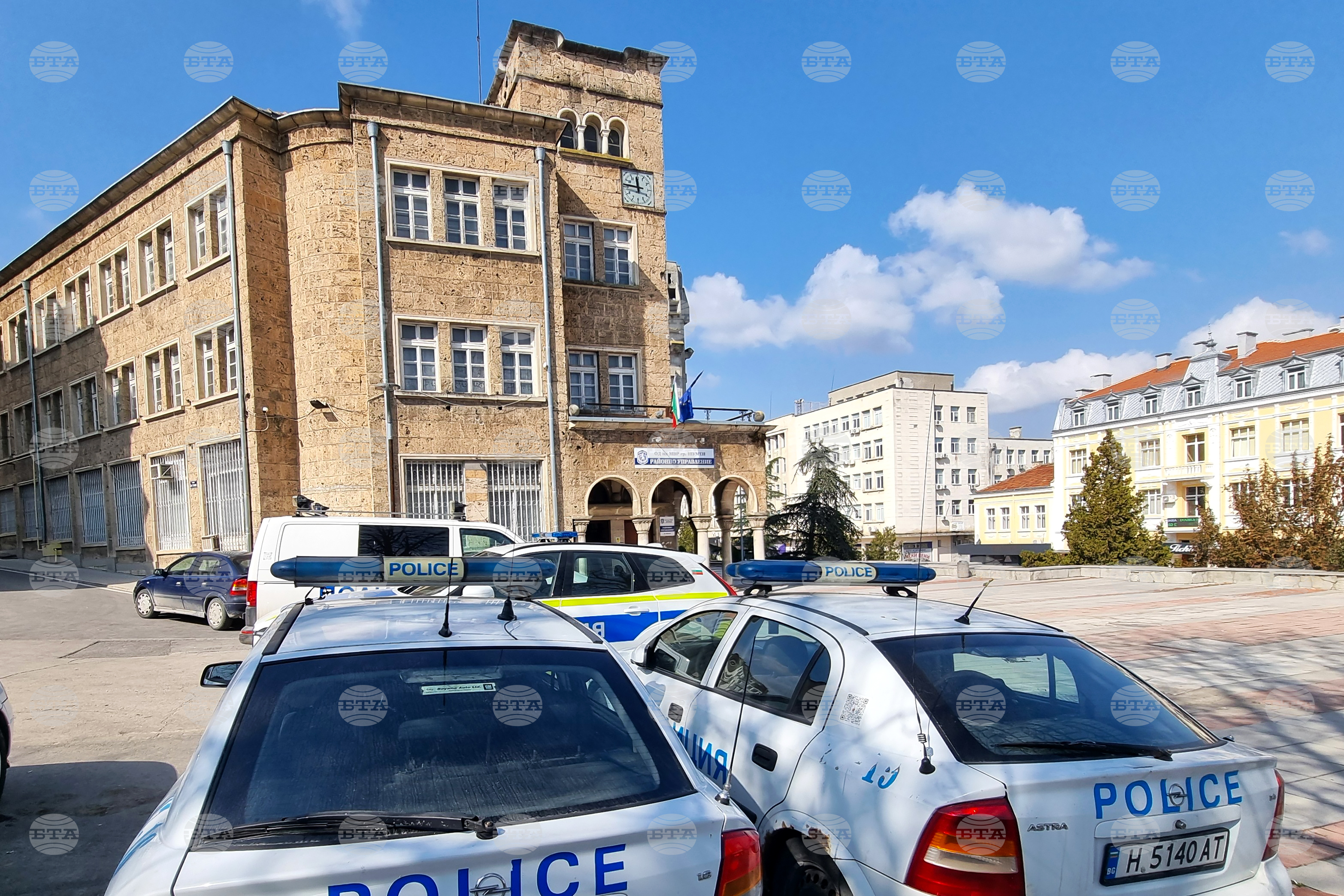 Шуменски полицаи задържаха 35-годишен водач от Варна, шофирал по автомагистрала "Хемус" с около 1,7 промила алкохол