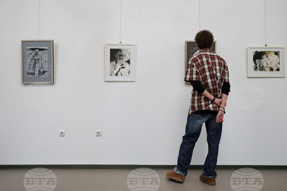 Бургас - "Кораб в сърцето" - изложба графика