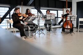 Бургас - "Кораб в сърцето" - изложба графика