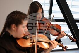 Бургас - "Кораб в сърцето" - изложба графика