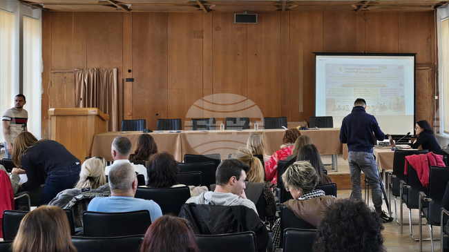 Семинар за превенция на училищния тормоз и приобщаващо образование се провежда във Видин