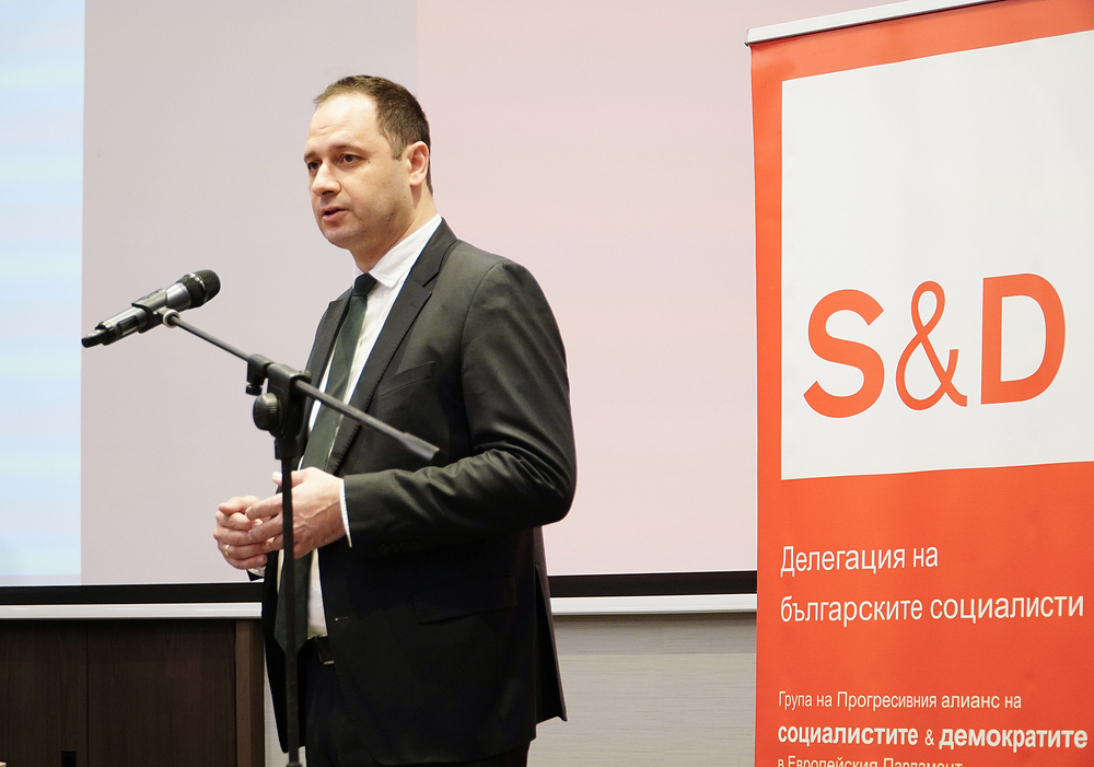 Петър Витанов: Над 18% от младите българи нито работят, нито се образоват. Това е огромно предизвикателство пред икономиката и политиците 