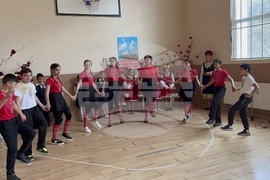 Село Ярлово - Основно училище "Васил Левски" - празник на етносите