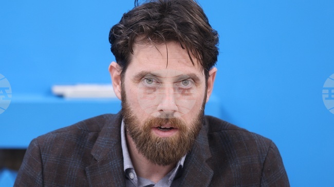 Third Argentine Sunflowers Shipment Arrives March 16, Sampling Underway