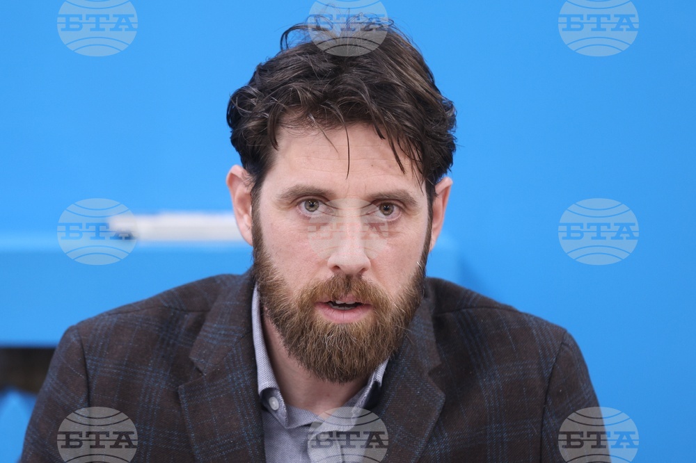 Third Argentine Sunflower Seeds Shipment Arrives March 16, Sampling Underway