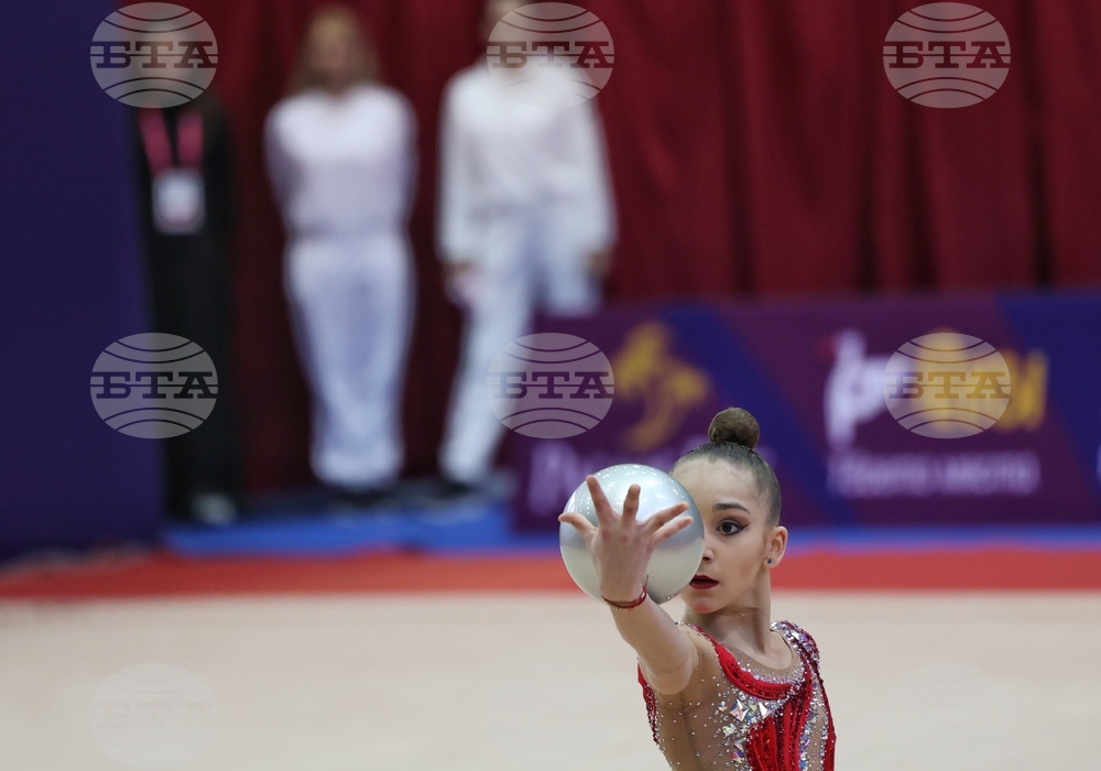 Художествена гимнастика - Никол Тодорова