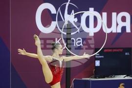 Художествена гимнастика - Дара Стоянова