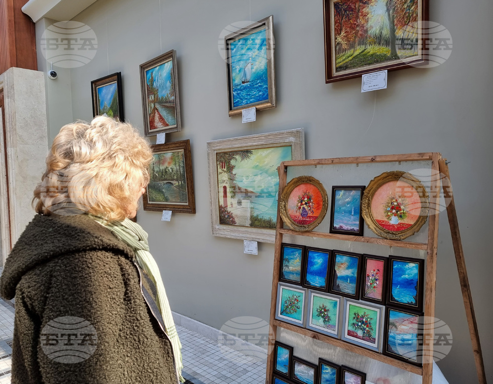 Варна - Клуб на сериозните художници - изложба