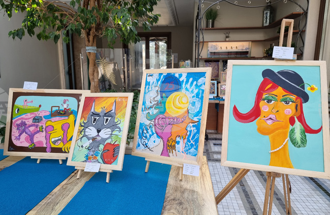  Варна - Клуб на сериозните художници - изложба