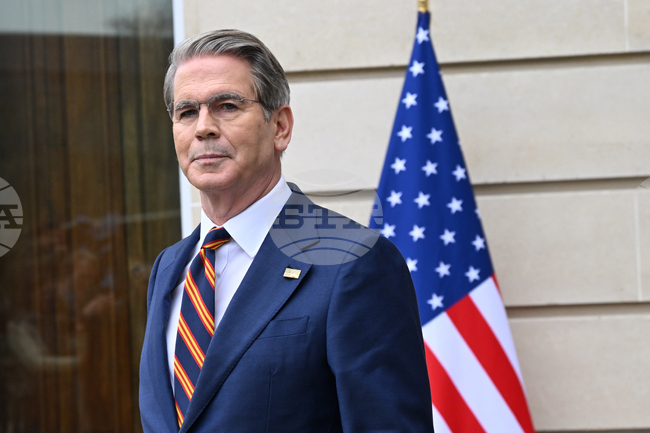 САЩ имат достатъчно пари за войната с Иран, заяви министърът на финансите Скот Бесънт 