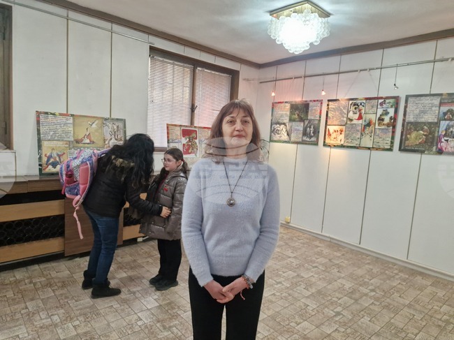 Постерна изложба в Търговище пренася публиката в света на приказките