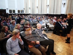 Концерт спектакъл „Пролетен трепет"