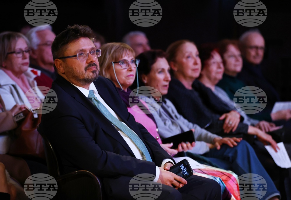 Концерт спектакъл „Пролетен трепет"