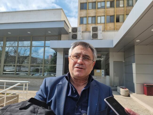 Ще настояваме държавата да заяви какво точно ще се случва с рудниците и с мините, каза вицепрезидент на КНСБ Огнян Атанасов
