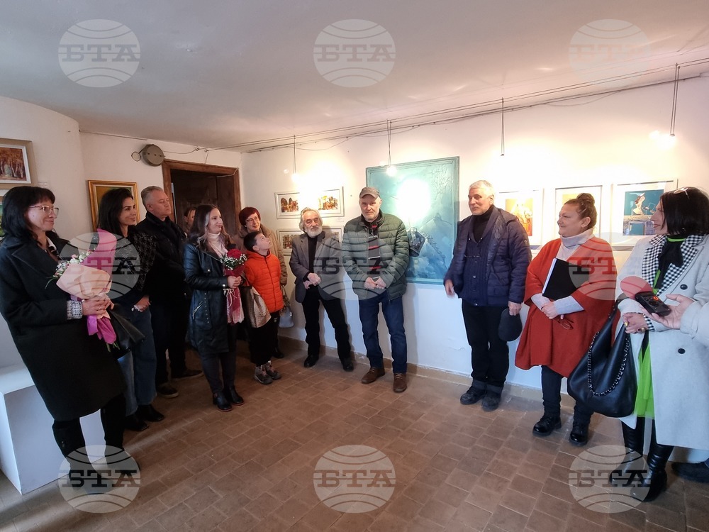 Кърджалийски художници откриха съвместна великденска изложба