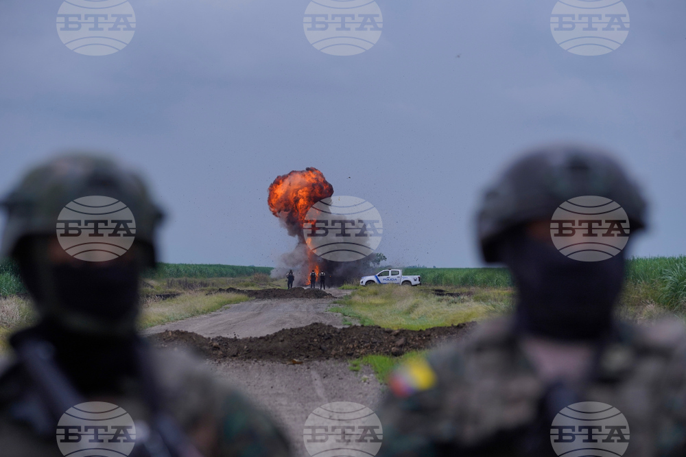 APTOPIX Ecuador Security