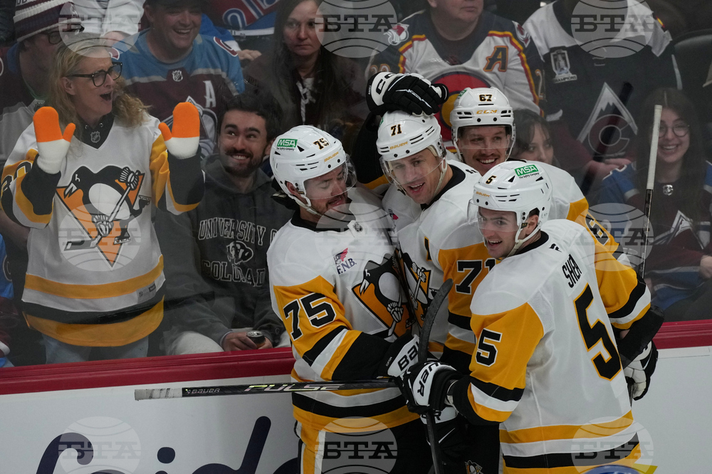 Penguins Avalanche Hockey