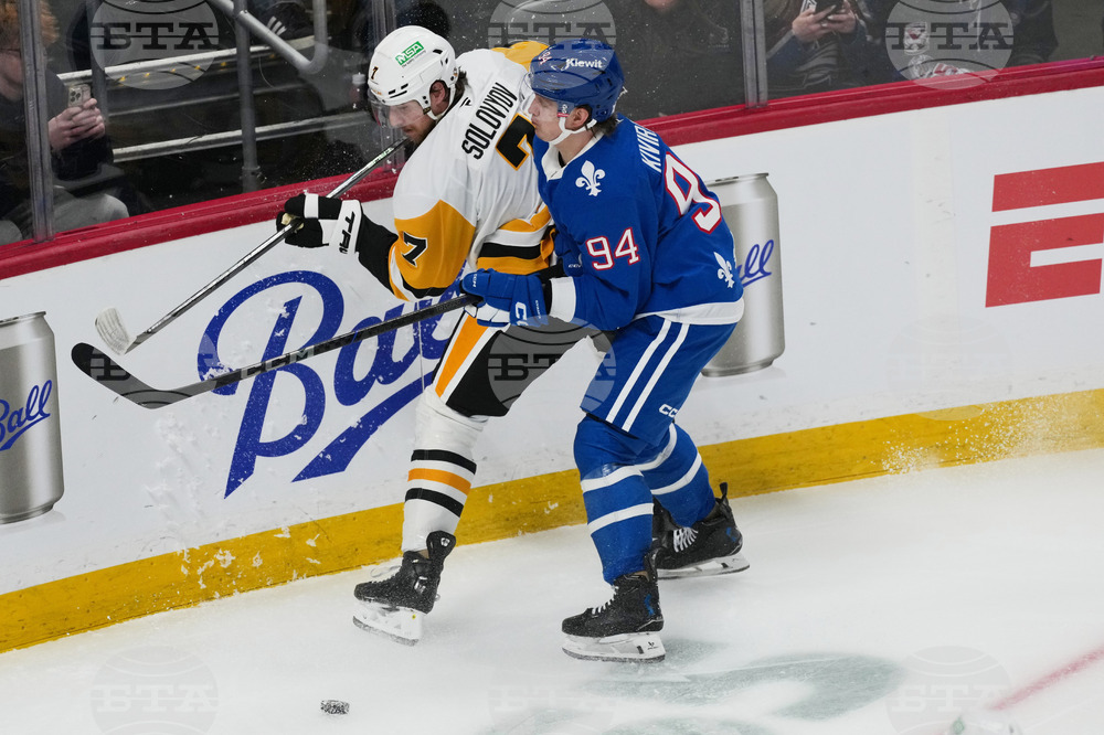 Penguins Avalanche Hockey