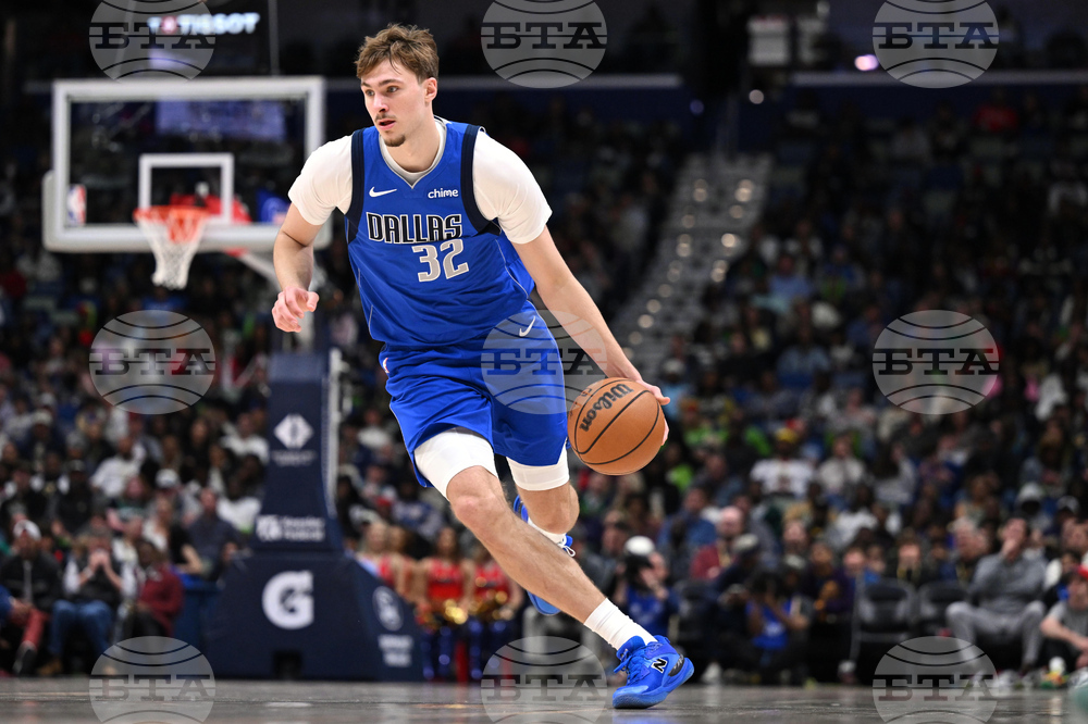 Mavericks Pelicans Basketball