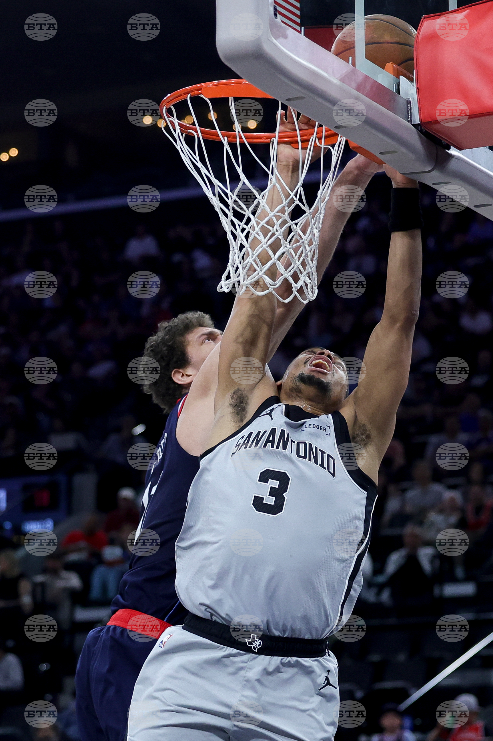 Spurs Clippers Basketball