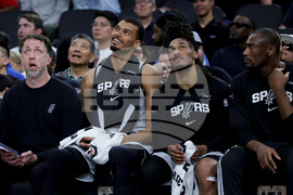 Spurs Clippers Basketball