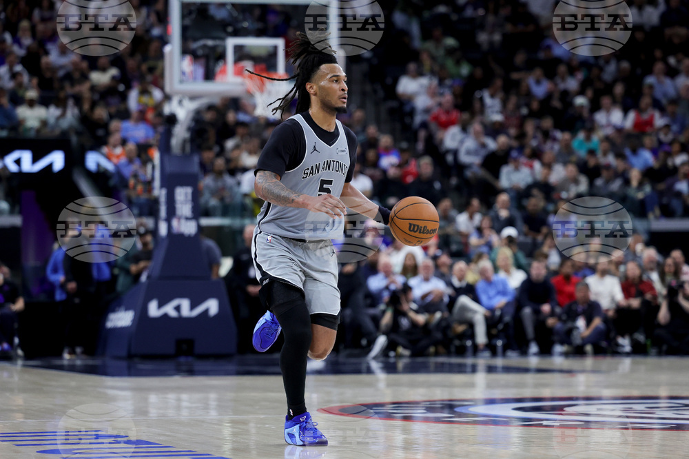 Spurs Clippers Basketball