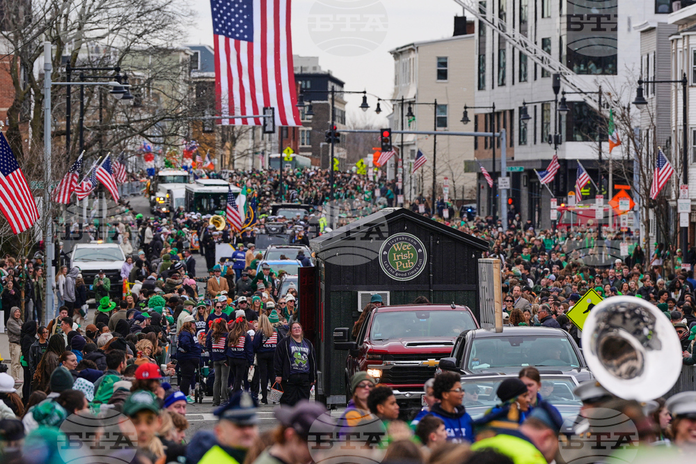St. Patrick's Day Tiny Pub