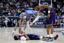 Spurs Clippers Basketball