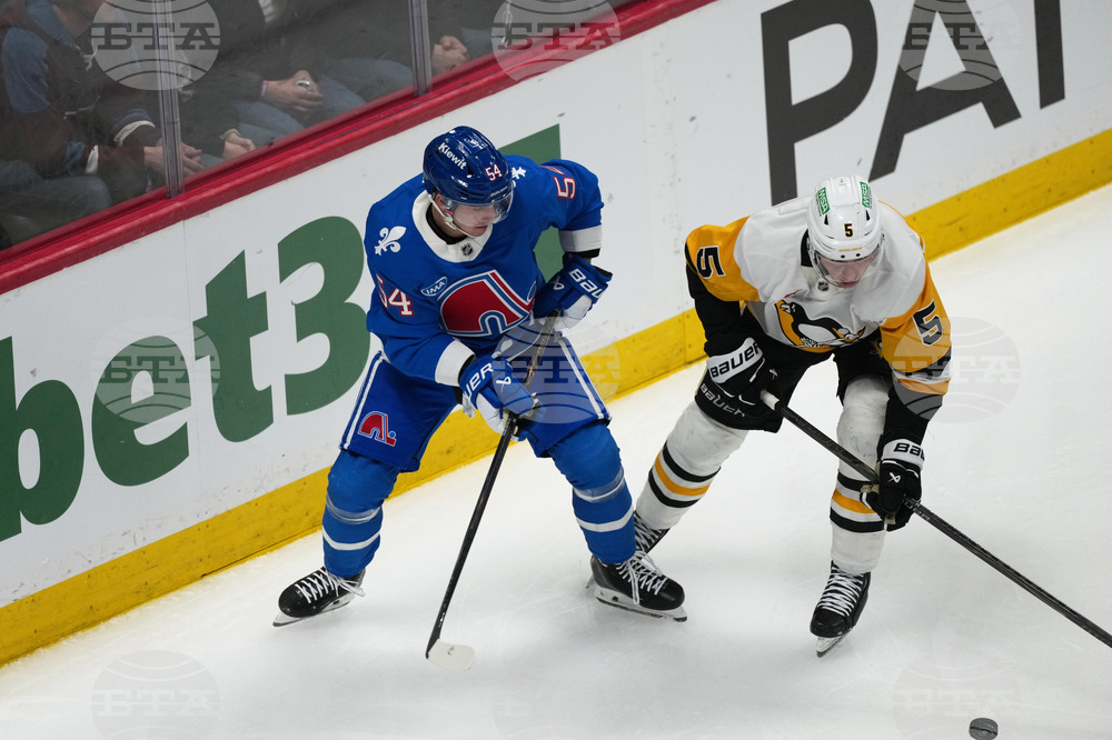 Penguins Avalanche Hockey