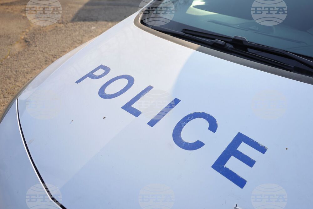 Бургас - полицейски участък - задържани лица