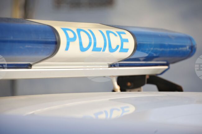 Четирима младежи са задържани във връзка с нападение и кражба в Благоевград