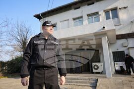 Бургас - полицейски участък - задържани лица