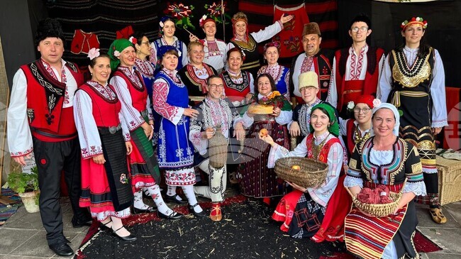 Detelina Dance Group from Dresden to Present Shopski Dance in Munich
