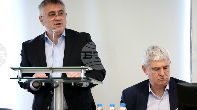 Общо 58% от пряко косвено засегнатите от въглеродния преход имат над 11 години до пенсия, сочи проучване на КНСБ