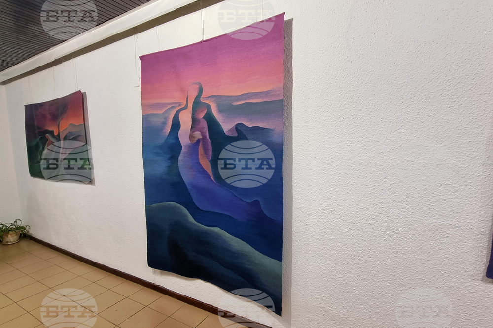 Смолян - изложба - Георги Баев