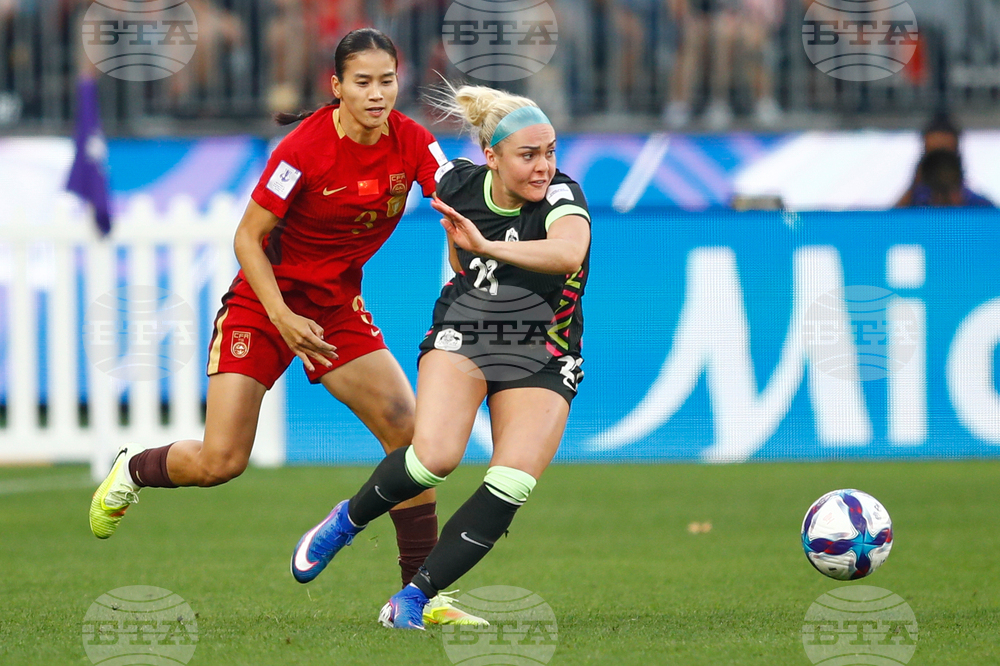 CORRECTION Women's Asian Cup Soccer China Australia